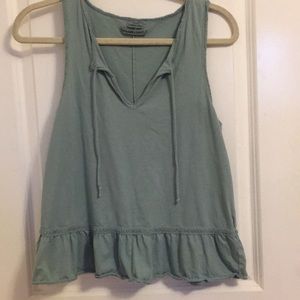 Abercrombie and Fitch peplum tank top🌸